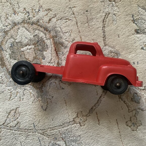 Reliable Other - Vintage Reliable Toy Co Red Plastic Pickup Truck Model 567/2 Canada INCOMPLETE